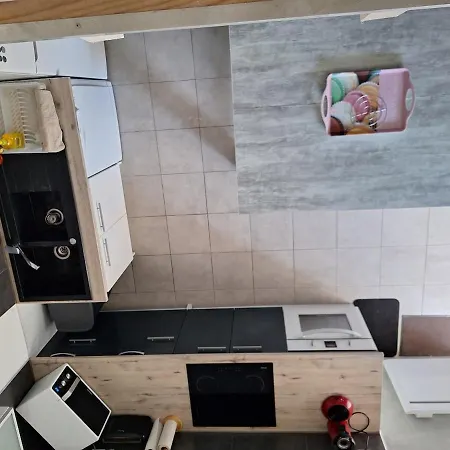 בית נופש Petite Maison *