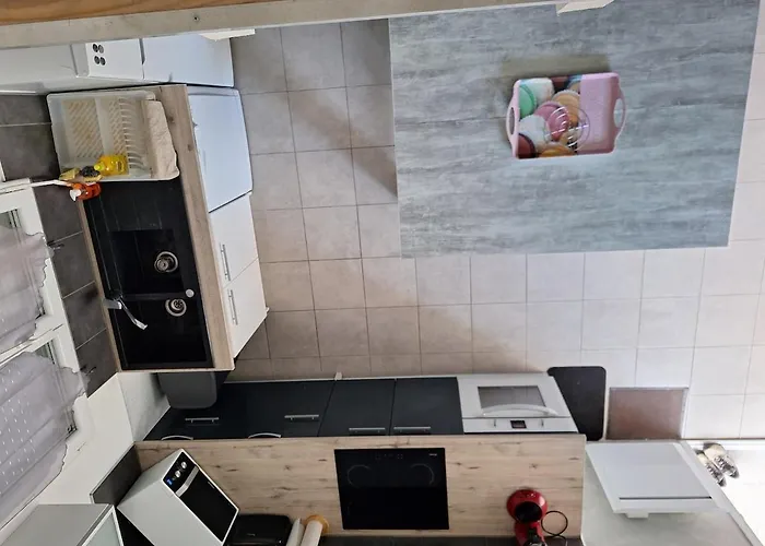 בית נופש Petite Maison *